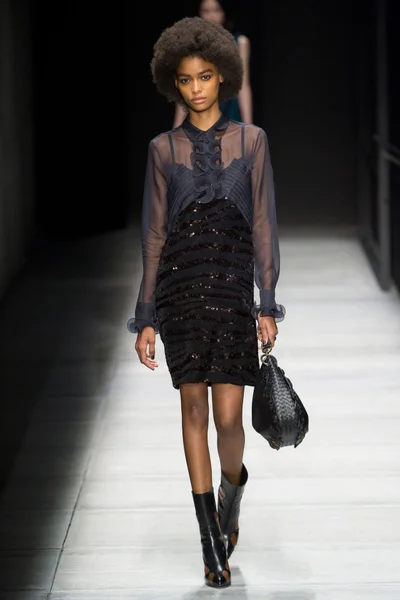 Look 35